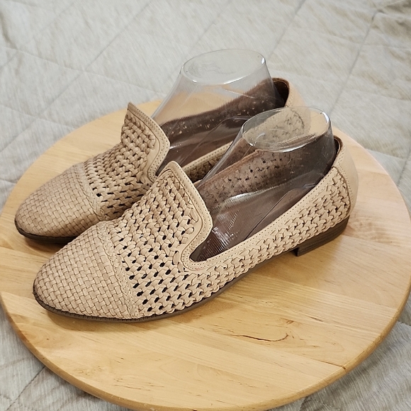 Joie Beige Woven Loafers Flats Neutral Genuine Leather Slip On Summer Beach 10 - Picture 1 of 10